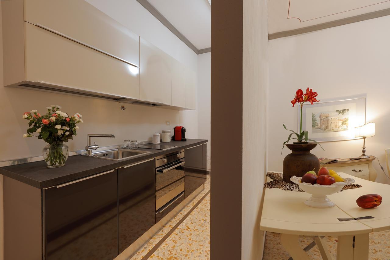 Palazzo Mari Suite & Rooms B&B Montevarchi Dış mekan fotoğraf