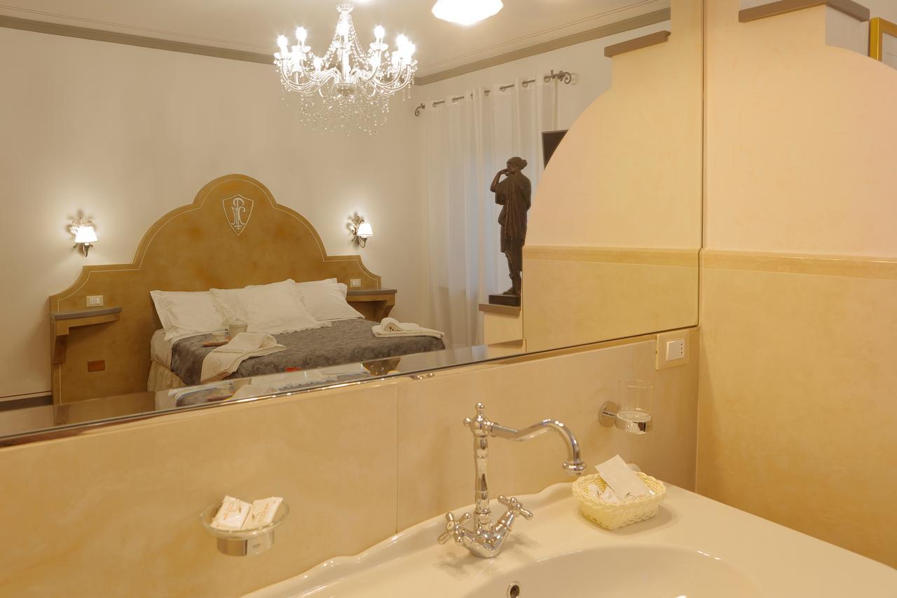 Palazzo Mari Suite & Rooms B&B Montevarchi Dış mekan fotoğraf